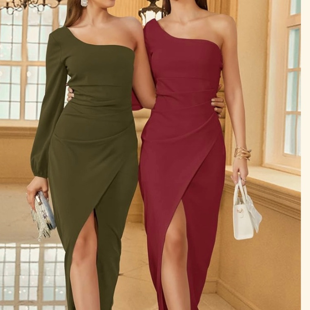 NWT Zesica Burgundy one shoulder long sleeve party dress w/ slit size M